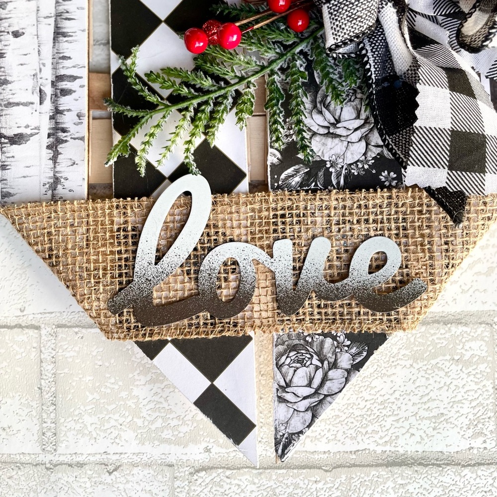 Valentine Heart Home Wall Decor Wood Door Hanger